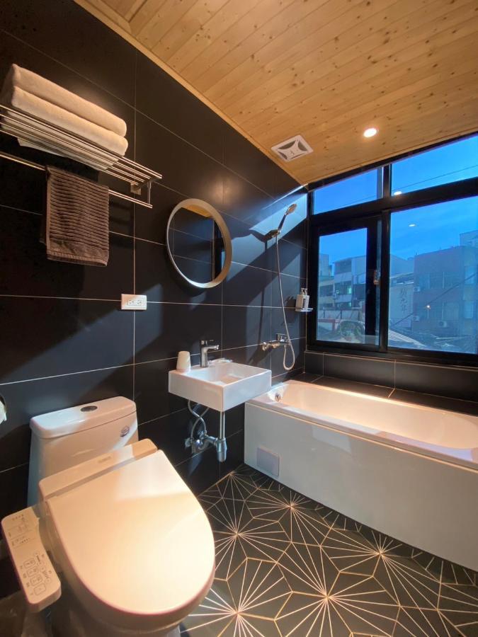 良文旅2館ryou Hotel Vintage - II Tainan Eksteriør bilde